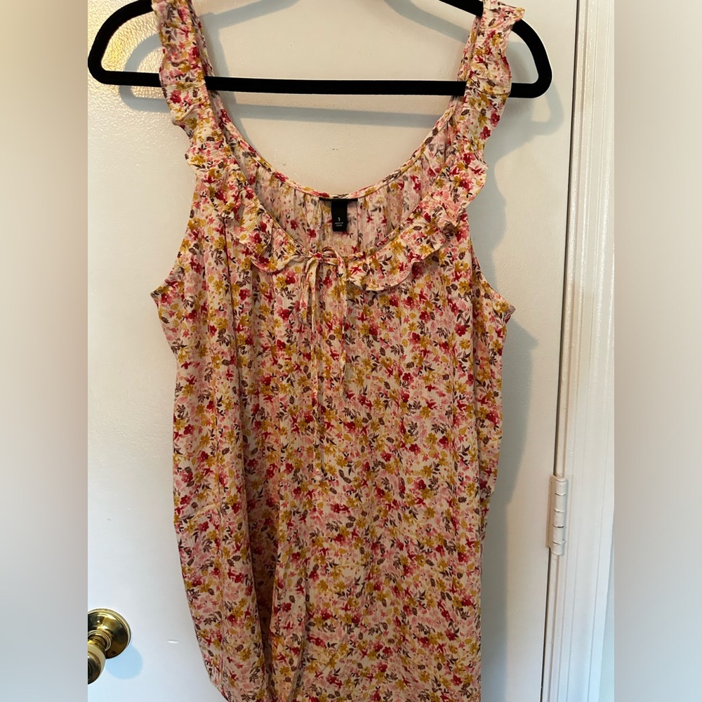 Torrid floral top size 1